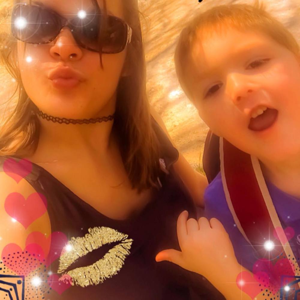 Meet your Posher, Alyssa